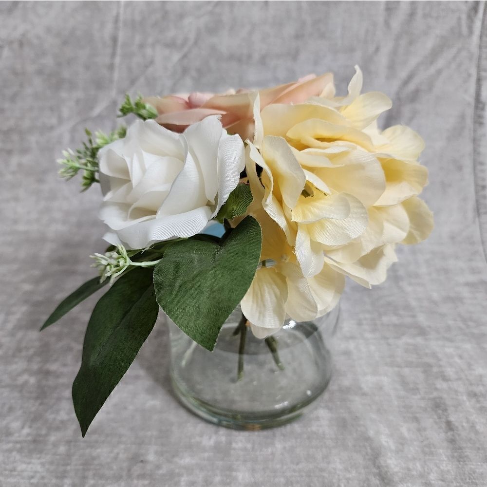 New Silk Rose Hydrangea Peony Artificial Flowers in Clear Glass Vase